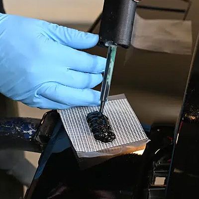 REPAPLAST 2K BLACK - HIGH-STRENGTH TWO-COMPONENT PLASTIC REPAIR COMPOUND