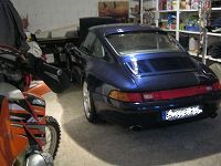 Renovation des 2 sieges avants , le volant ,la console centrale et le pommeau du levier de vitesse d une Porsche 993