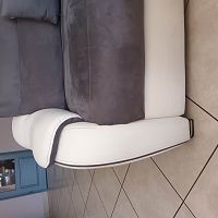 accoudoir cuir blanc canapé qui se craquelle