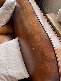 Réparation et entretien d'un canapé club