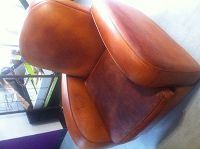 Nettoyage et teinte salon club cuir basane