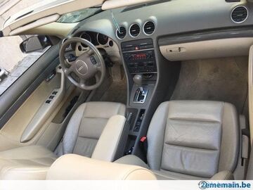 Color renovation Audi A4 steering wheel