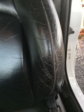 Peugeot 206 leather renovation - 2