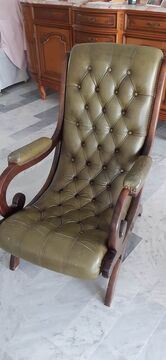 Fauteuil craquelé - 1