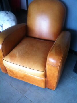Nettoyage et teinte salon club cuir basane - 1