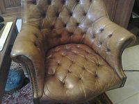 rénovation fauteuil en cuir abimé