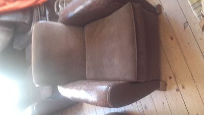 restoration of a sofa and 2 armchairs