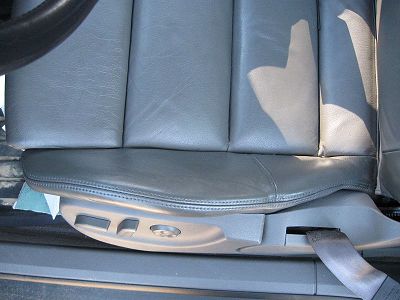 partial recoloration of the audi a4 b6 leather seats swing seats not in conformity with the original