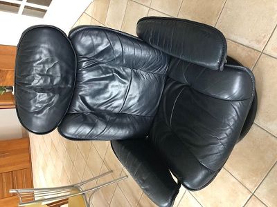 renovation of 4 armchairs and 2 poufs stressless brand
