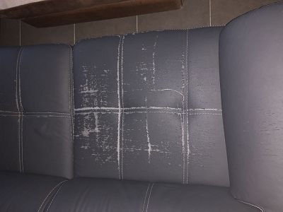 information sofa skaï flaked