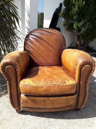 renovation of 4 club chairs