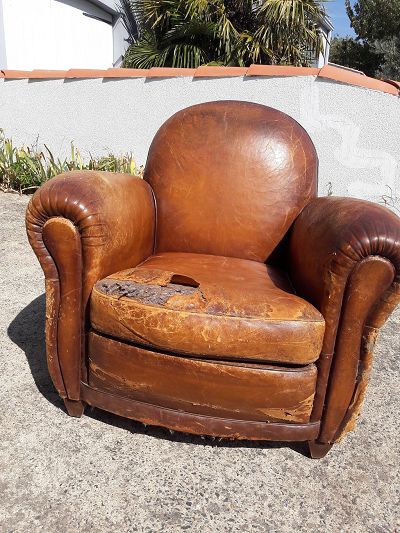 renovation of 4 club chairs