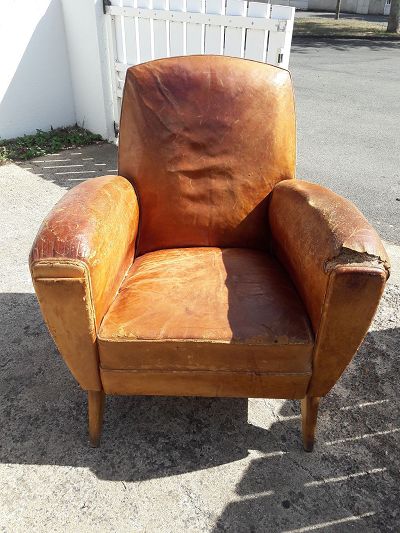 renovation of 4 club chairs