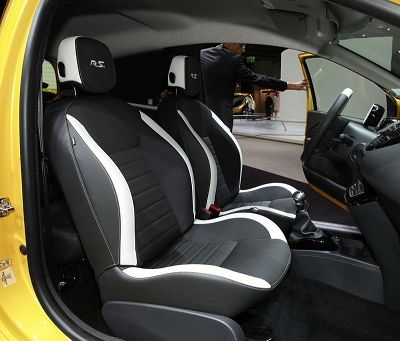 recolouring of car seat leatherette