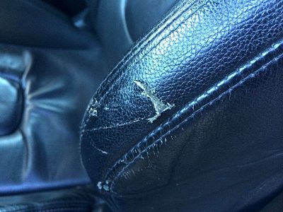 wear and tear on black leather seat on driver's side audi tt