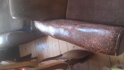 Restauration d'un canapé et de 2 fauteils