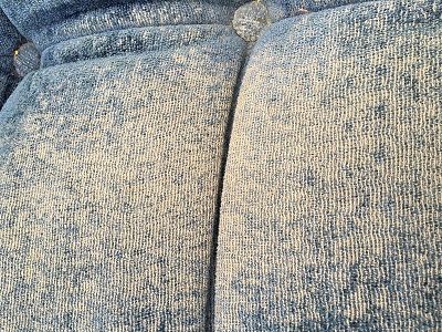 Canapé velours bleu (années 70)