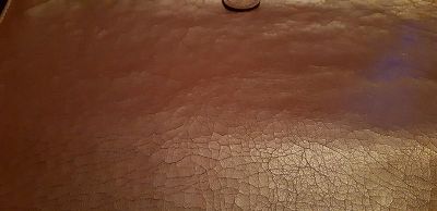 Porte document qui péle.