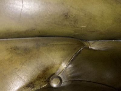 Comment réparer griffures de chat / chaton sur canapé en cuir ?