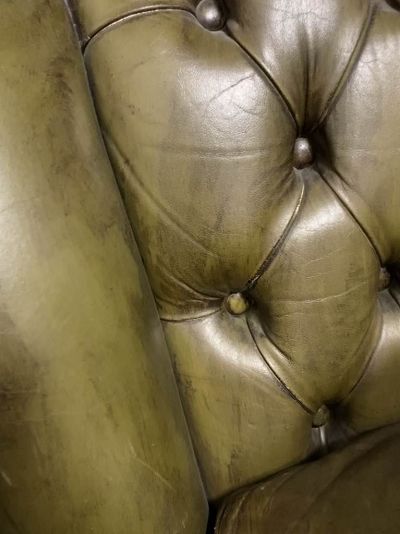 Comment réparer griffures de chat / chaton sur canapé en cuir ?