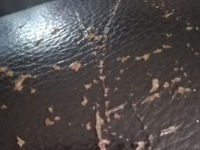 Restauration canapé d'angle avec griffure de chats ....