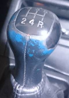 Réparation pommeau cuir 306 Cabriolet