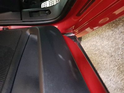 Recoloration portière 208 GTI