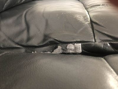 Canapé très abimé