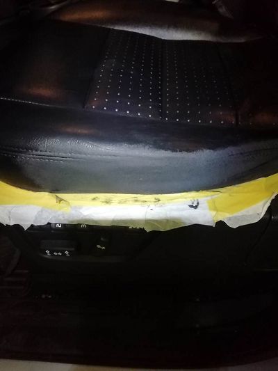 Siège auto en cuir sauvé de la poubelle : Rénovation incroyable avec un kit rénovateur !