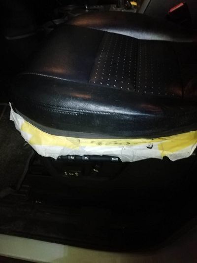 Siège auto en cuir sauvé de la poubelle : Rénovation incroyable avec un kit rénovateur !