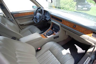 Couleur du garnissage cuir Jaguar XJ40