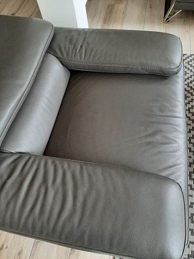 conseil sur les produits pour un canapé avec qq signes d'usures