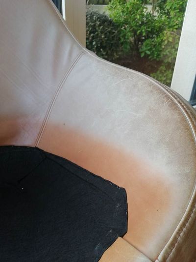 Nettoyage de fond fauteuil cuir