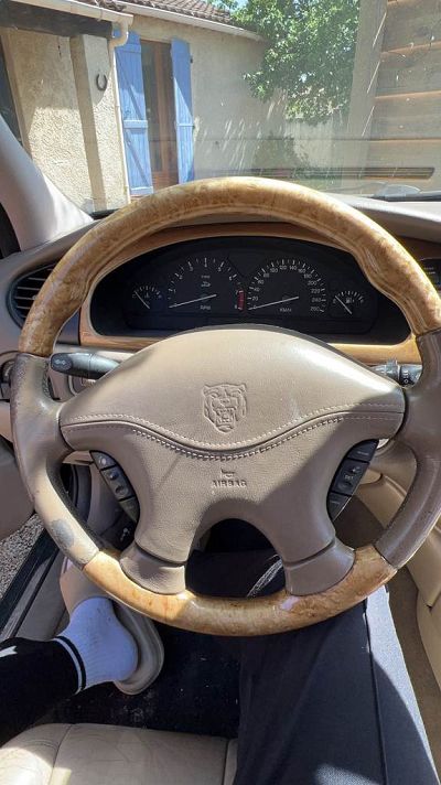 Couleur volant S type