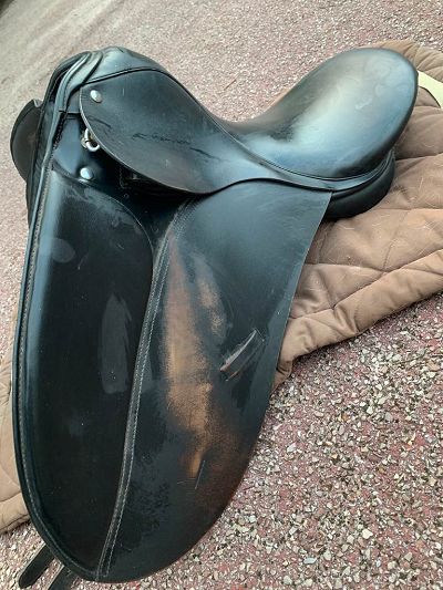 rénover une selle d'équitation
