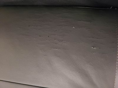 Rénovation d'une tête de lit en simili-cuir