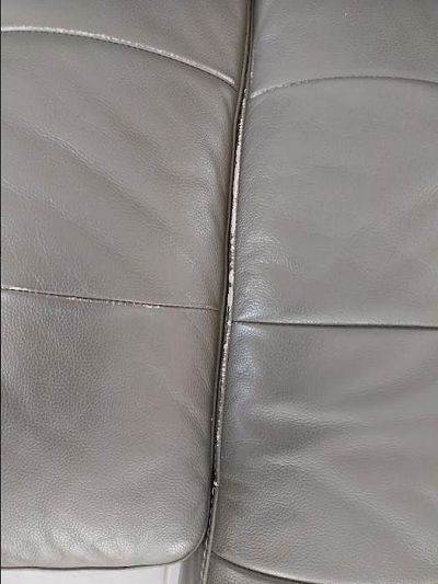 rénovation canapé cuir gris dépigmenté