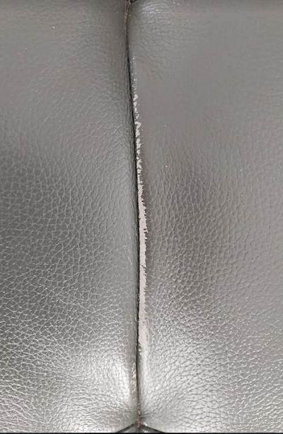 rénovation canapé cuir gris dépigmenté