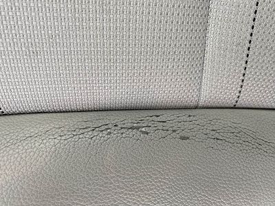 assise cuir siège Mercedes abîmé
