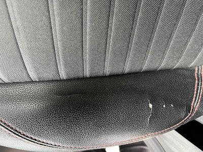 Réparation siège auto skaï, similu cuir