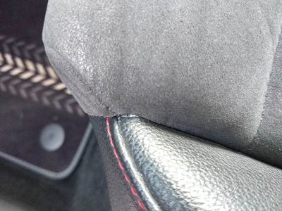 Réparation déchirure couture siège - SEAT IBIZA V FR