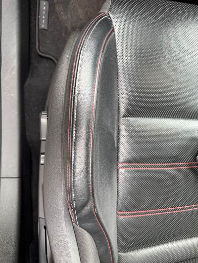 Marque de frottement siège auto